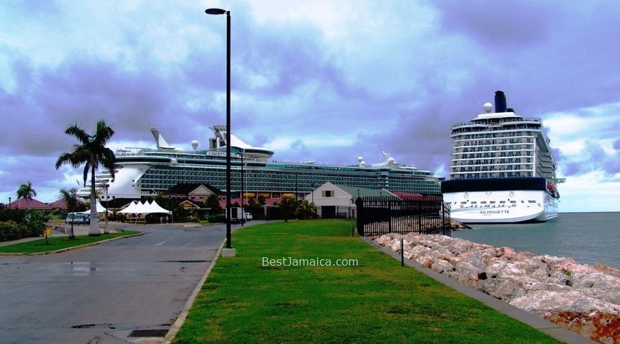 Falmouth, Jamaica scenery and town atmosphere