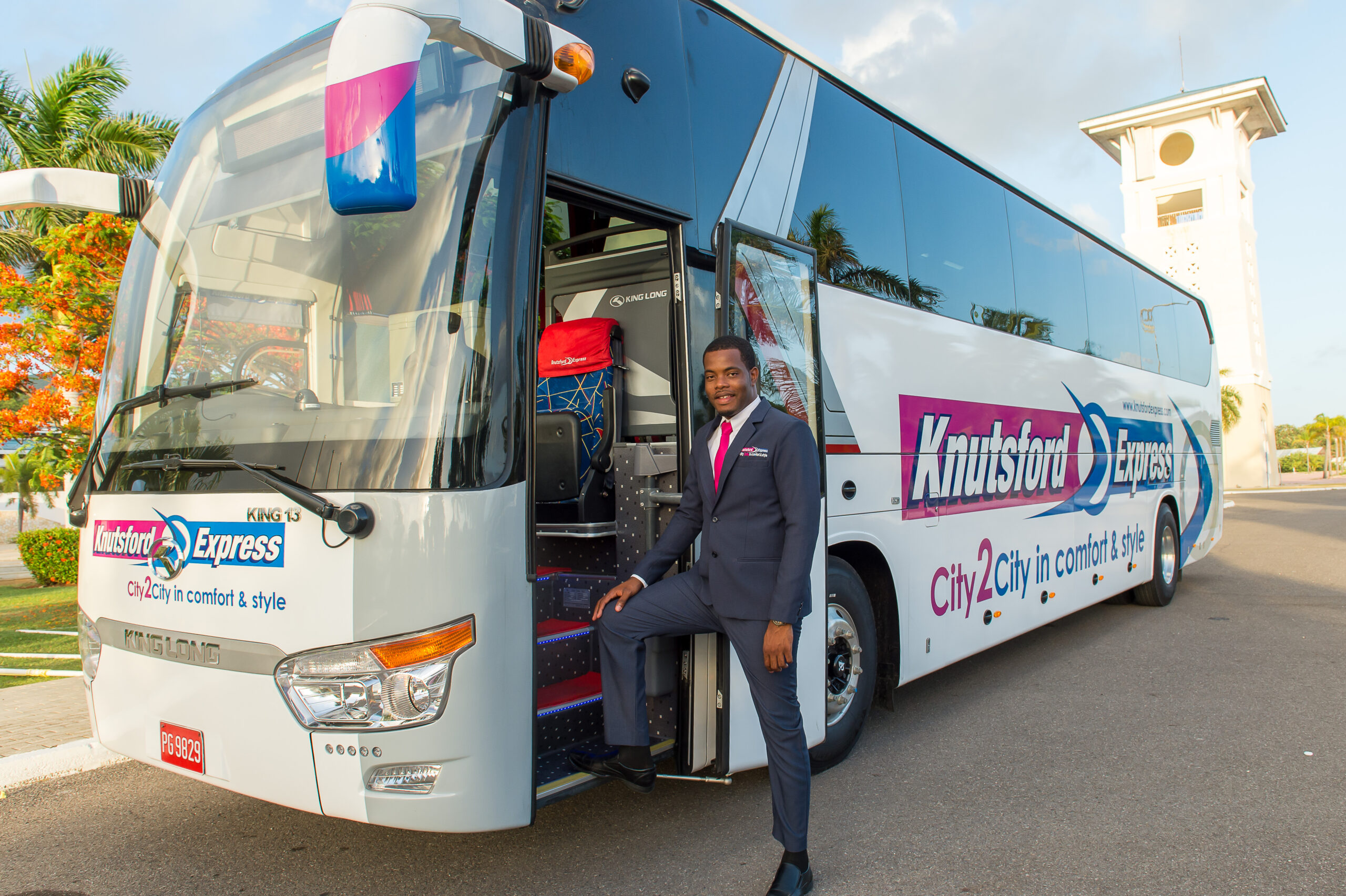 Knutsford Express coach bus transportation in Jamaica