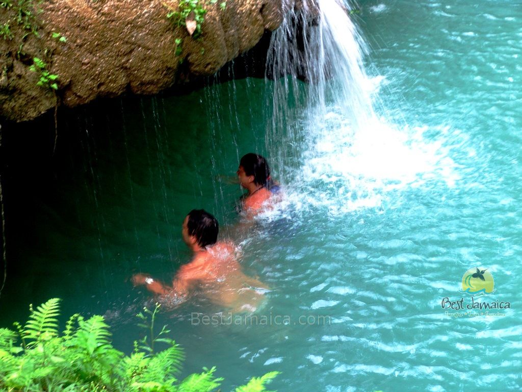 Blue Hole Secret Falls Jamaica — turquoise pools and rainforest waterfalls