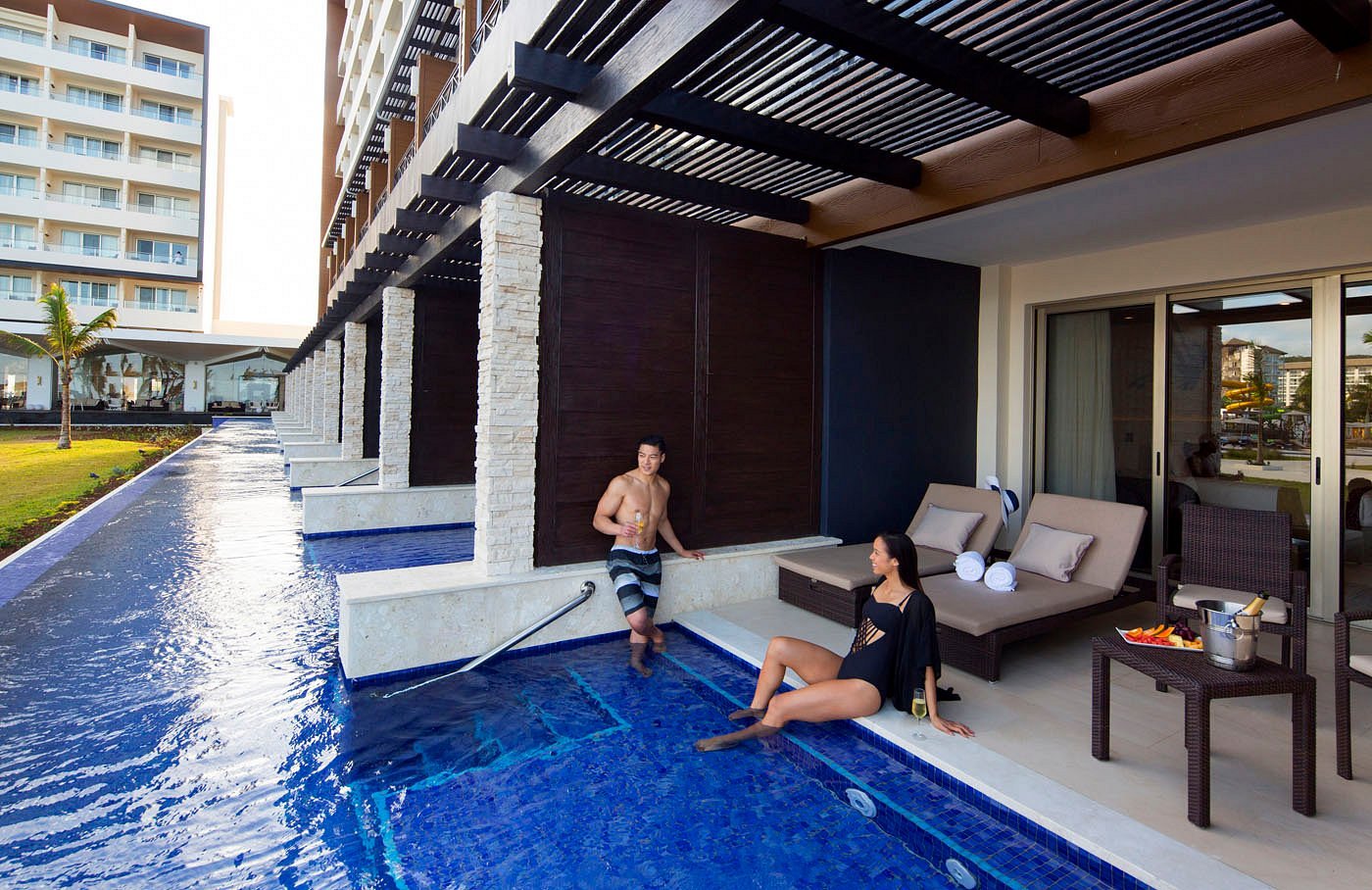 Royalton Blue Waters swim out room